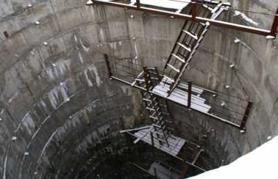 В Черкасах прорвало головний каналізаційний колектор