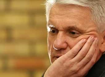 Литвин просить міністрів «працювати краще»