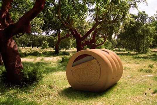 Намет з кори коркового дуба