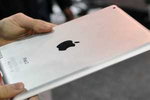 Apple випустила оновлення для операційної системи iOS 5.0