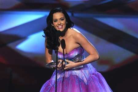 Кеті Перрі бере річну відпустку