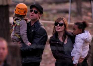 Бреда Пітта присоромили власні доньки