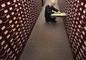 Голландського вченого викрили у брехні під час доказу наукових теорій