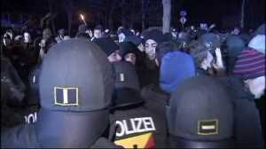 Десятки людей отримали поранення під час масової акції протесту зелених