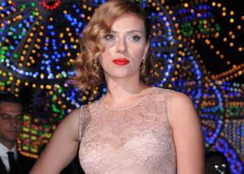 Скарлет Йоханссон дебютує як режисер зі стрічкою за романом Трумена Капоте