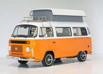 Легендарний «хіппі-мобіль» Volkswagen T2 – знову у продажу