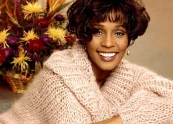 Вітні Х'юстон знову зніматиметься