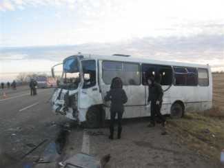 На 409 км автодороги Киев-Одесса разбиля пасажирский автобус