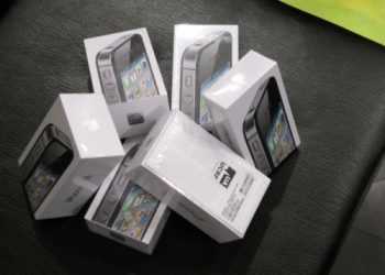 Першу партію iPhone 4S в Україні розкупили за 3 дні