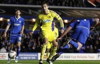 Брюгге і Брага продовжать грати навесні