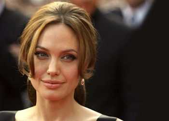 Джолі зіграє у нові картині Люка Бессона