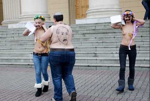 Три активістки FEMEN зникли безвісти в Мінську після проведеної акції