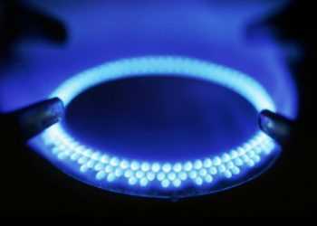 Азаров: “Ми будемо платити Росій $ 400 за газ, у нас немає іншого виходу”