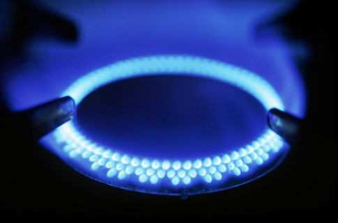 Азаров: “Ми будемо платити Росій $ 400 за газ, у нас немає іншого виходу”