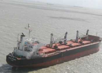 В Індії затримали судно, в екіпажі – 21 українець