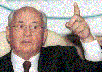 Горбачов закликає Путіна покинути пост