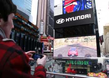 Hyundai позволит вам Гонять на Таймс-сквер