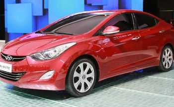Свідок Auto Expo 2012, Elantra Fluidic від Hyundai