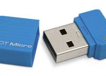 Мініатюрний USB-драйв від Kingston