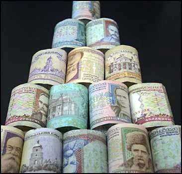 Київські податківці «накрили» підпільний конвертаційний центр