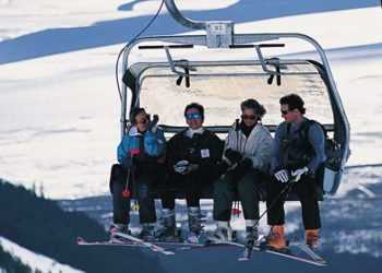 Тепла погода перешкоджає відкриттю гірськолижного сезону в Європі