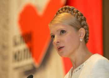 Лікарі не бачать підстав, щоб робити операцію Тимошенко