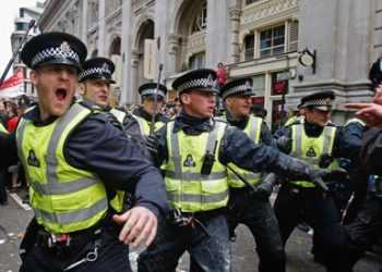 Поліцію Лондона піддали жорсткій критиці