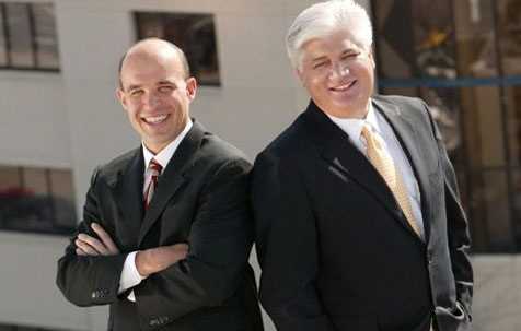 Менеджери компанії BlackBerry знизили собі зарплатню до $ 1