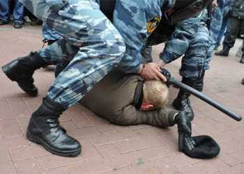 В Києві відпустили міліціонерів, що застосовували тортури