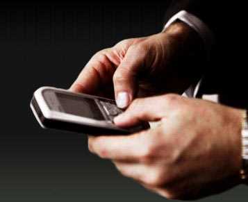 Послугам мобільного зв'язку наказують дорожчати