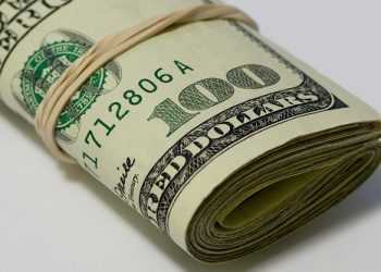 Кожна десята банкнота у Великобританії має сліди кокаїну