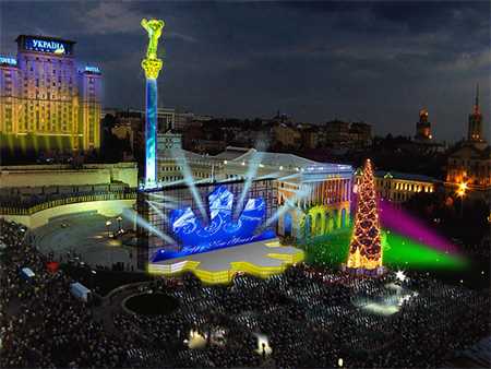 До 10 грудня Київ приберуть до Новорічних свят