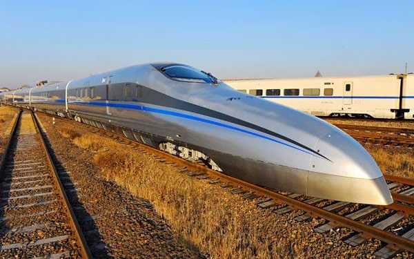 Китай випробовує потяг максимальна швидкість якого 500 км/год