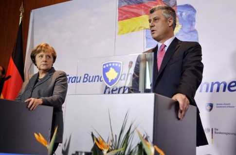 Премьер Косово поздравил мир с воскрешением Христа