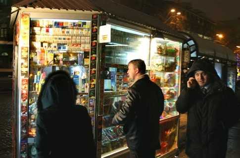 На продажі спиртного вночі можуть накласти заборону