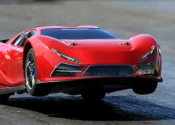 Радіокерована машинка Traxxas XO-1: 100 км/год за 2.3 секунди