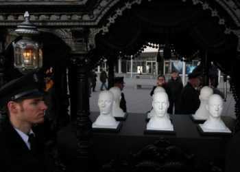 Учасники групи Rammstein влаштували своїм прихильникам сюрприз