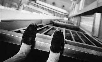 Психічно хворий чоловік розбився насмерть, викинувшись з вікна