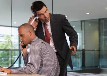 Наші смартфони стежать за нами