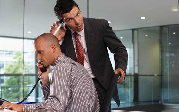 Наші смартфони стежать за нами