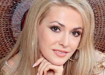 Сумскую выгнали из элитного бутика