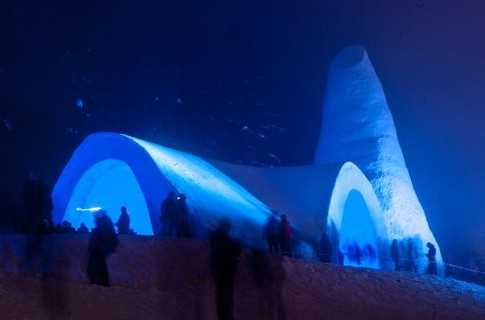 В Германии открылась церковь из снега