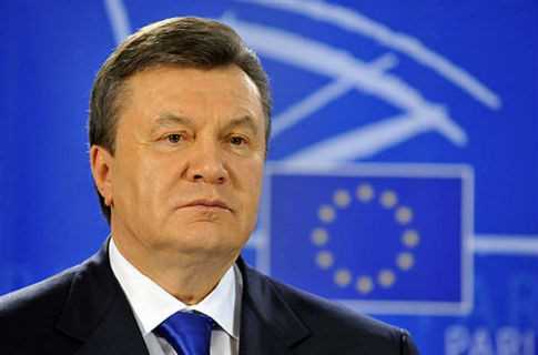 Янукович таки відвідає саміт Україна - ЄС