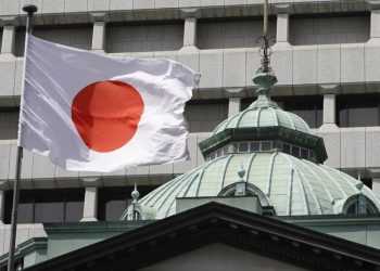 Впервые за 6 лет Япония сократит расходы бюджета