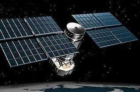 У Росії шматок супутника продірявив дах житлового будинку