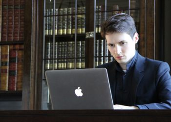 Начинается магнитная буря