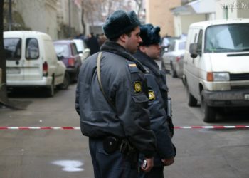 У церкви нашли подозрительный предмет, похожий на бомбу