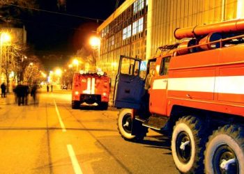 В Москве горел боулинг-клуб: эвакуировали 30 человек