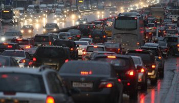 Из-за угрозы взрыва перекрыто движение на Рязанском проспекте в Москве