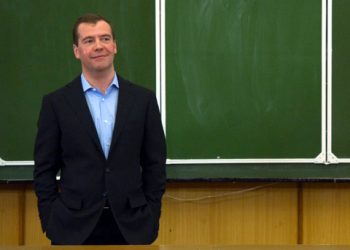 Медведев назвал выборы в Госдуму самыми чистыми в истории России